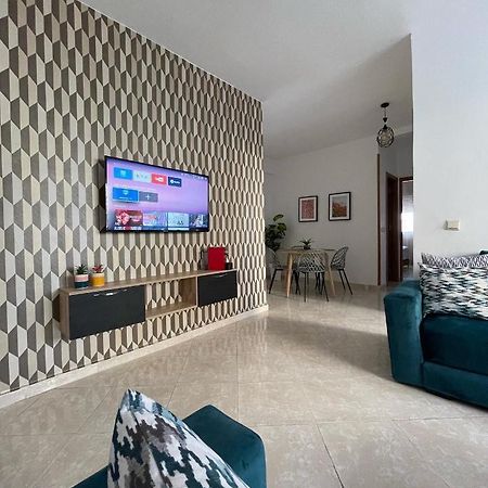 Joli Appartement Au Centre D'Oujda Ngoại thất bức ảnh