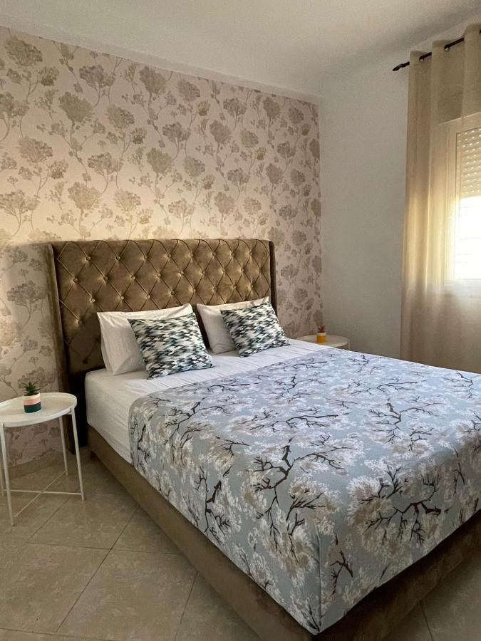 Joli Appartement Au Centre D'Oujda Ngoại thất bức ảnh